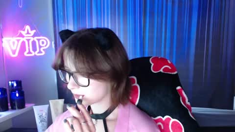 LunaXcherry online show from July 27, 5:54 pm