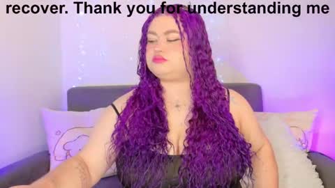 L U N I T A  online show from August 6, 6:22 am