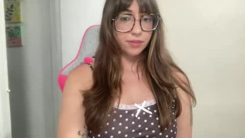 lunitamonroe online show from June 12, 10:14 am