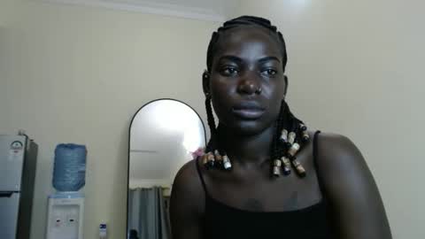 luo_queen online show from March 7, 2:44 am