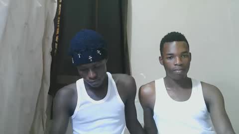 luoislove online show from November 30, 10:33 am