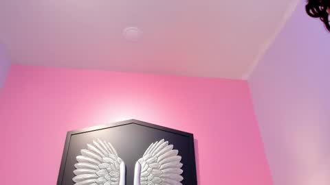 lupe online show from February 13, 8:12 pm