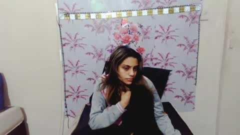 luscious_lexy online show from July 5, 4:52 am