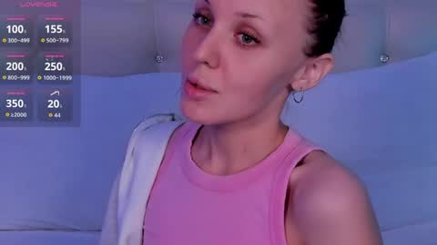 your sweet Liana online show from May 2, 4:40 am
