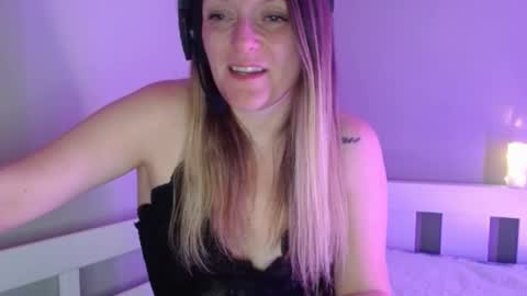 lustylayla0x online show from March 12, 4:30 am