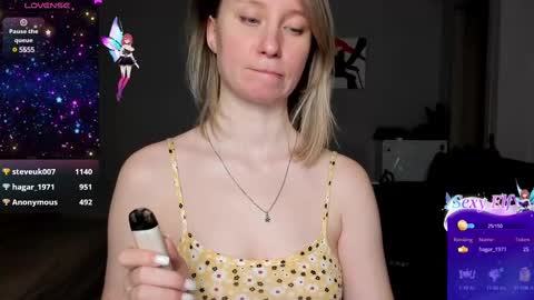 LusyaGreenberg online show from February 10, 8:21 pm