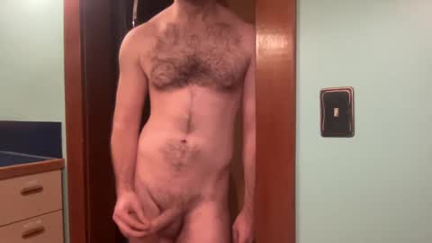 luv2bnaked23 online show from December 22, 7:44 am