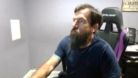 Snapshot of luv2likslit611455 chatting on October 25, 8:57 am Luv2likslit online show from October 25, 8:57 am