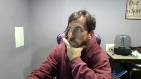 Snapshot of luv2likslit611455 chatting on October 12, 10:08 am Luv2likslit online show from October 12, 10:08 am