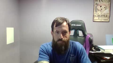 Snapshot of luv2likslit611455 chatting on September 28, 8:56 am Luv2likslit online show from September 28, 8:56 am