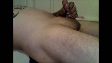 Snapshot of luv2stroke209 chatting on October 10, 3:12 am luv2stroke209 online show from October 10, 3:12 am