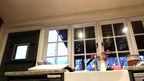 luvcamgirlz online show from March 1, 6:39 am