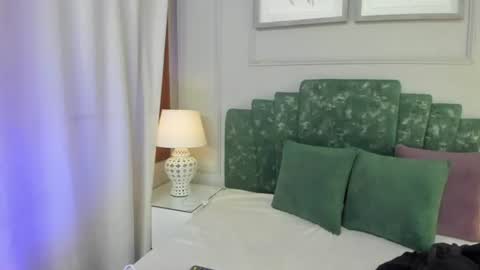 lux_bitchx online show from July 4, 3:10 am