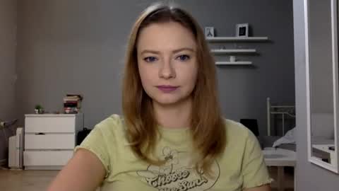 Snapshot of lux_millie chatting on October 8, 9:10 pm Millie online show from October 8, 9:10 pm