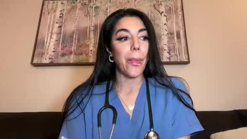 luxcher22 online show from January 9, 5:35 am