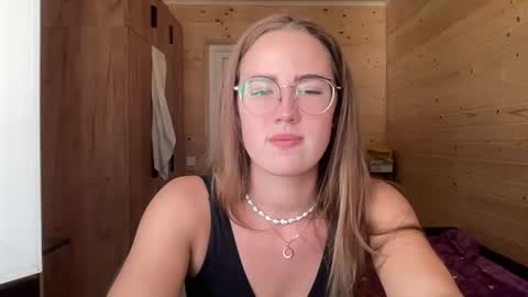 Katie online show from July 3, 8:08 am