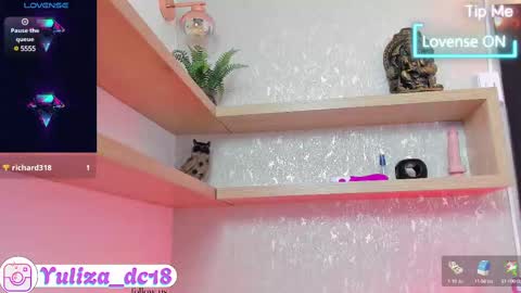    online show from March 7, 10:43 pm