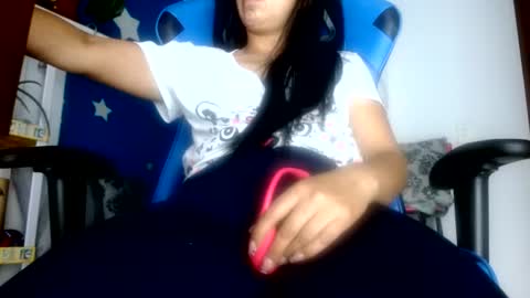 luzzy  I hope your visit and that we manage to get very hot online show from June 18, 10:37 pm