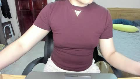 im ly online show from November 3, 1:50 am