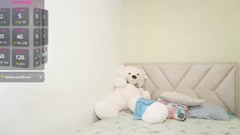 lya_aron_couple online show from August 7, 4:49 pm