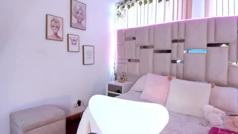 lya_brown online show from November 14, 3:47 pm