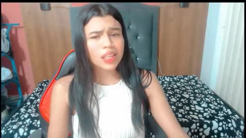 Snapshot of lyanamerry03 chatting on October 2, 8:51 pm lyanamerry03 online show from October 2, 8:51 pm
