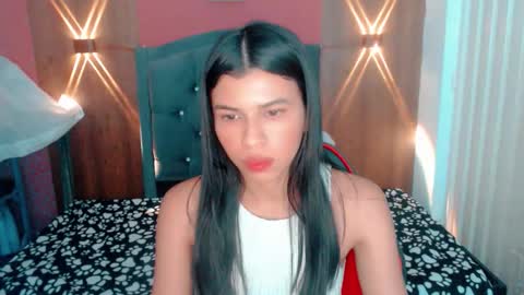 Snapshot of lyanamerry03 chatting on September 22, 11:09 pm lyanamerry03 online show from September 22, 11:09 pm