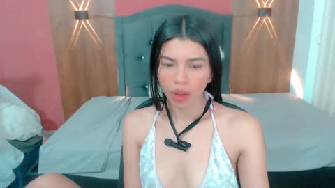 lyanamerry03 online show from June 1, 2:29 pm