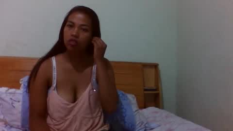 lycia01 online show from May 5, 5:03 am