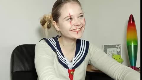 Snapshot of lydiasunny chatting on October 31, 7:36 pm Lydia online show from October 31, 7:36 pm