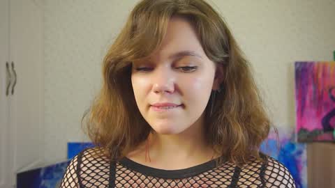 hi im Lyle online show from February 1, 6:21 am