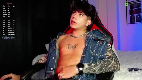 Lyle Bennett Freelance Model online show from December 1, 10:57 am