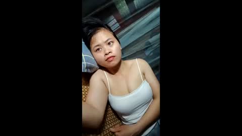 Lyly online show from May 11, 11:46 pm