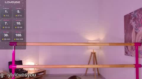 Lyly   online show from June 18, 5:46 am