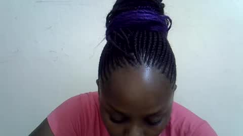 lyn_anna online show from August 6, 6:55 am