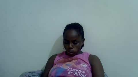 lyn_anna online show from June 16, 5:39 pm
