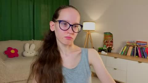Sara online show from July 10, 4:34 pm