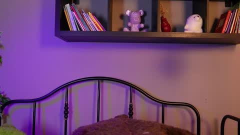 Lynx and Sun  online show from March 10, 9:18 pm