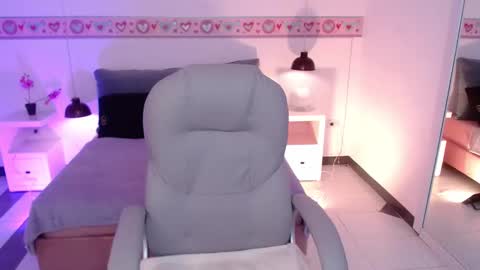 LYRA online show from December 26, 7:49 pm