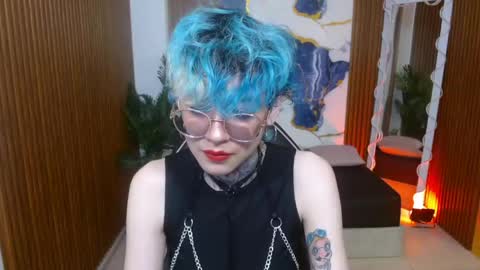 lyra_tay online show from April 29, 7:29 pm