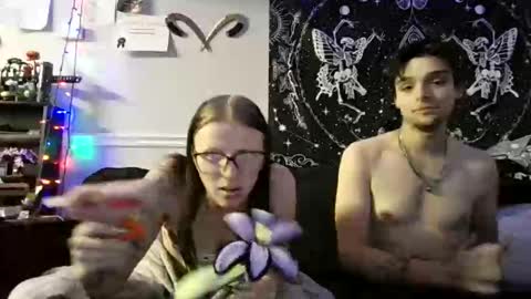 lyss_of online show from December 16, 3:14 am