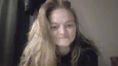 m0n3ym0llymayh3m online show from November 26, 4:21 am