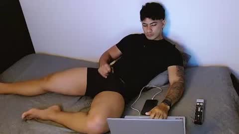 MICHAEL online show from June 25, 3:03 am