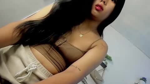 Janelovesu online show from May 2, 12:05 am