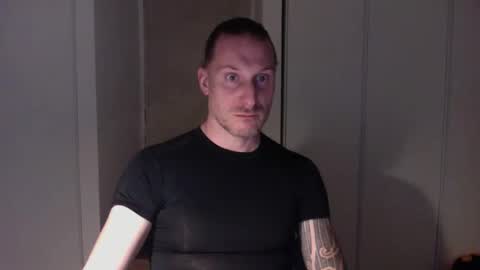 m4rduk online show from November 10, 5:48 pm