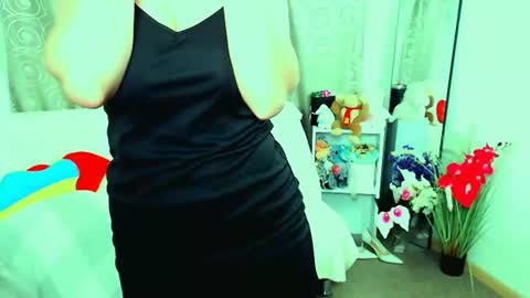 Vikki online show from June 25, 12:10 pm