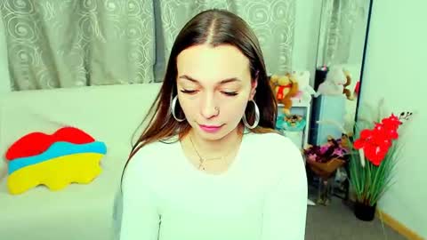 Vikki online show from June 20, 12:55 pm
