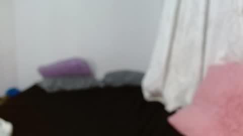 maaddy_thompson online show from October 23, 11:05 pm