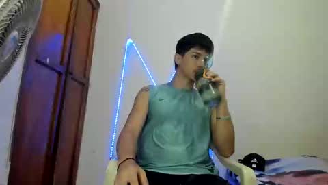 Snapshot of maaster420 chatting on October 20, 10:26 pm itgram pezlo josue online show from October 20, 10:26 pm