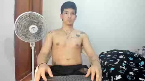 Snapshot of maaster420 chatting on September 21, 12:36 am itgram pezlo josue online show from September 21, 12:36 am